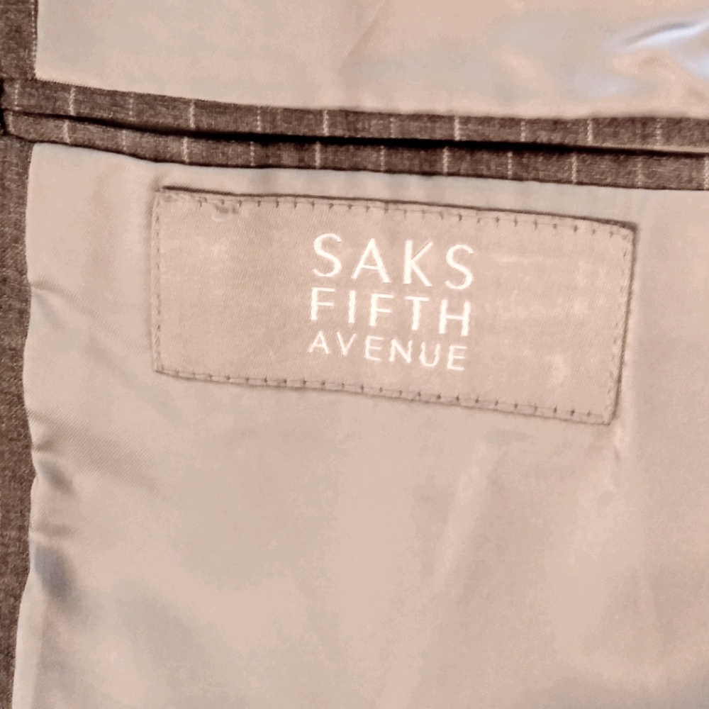 Saks Fifth Ave 2 Piece Anti-Wrinkle Grey Striped Suit 40L - Picture 8 of 10